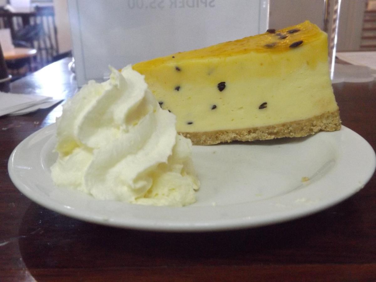 Queen Of The Murchison Guest House & Cafe Cue Buitenkant foto